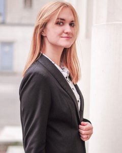 Yana Bratskova, III rok I stopnia